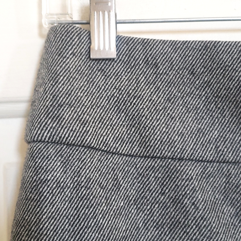 TALBOTS Black Ivory Tweed Wool Skirt Cascading Ruffle Pencil Skirt Workwear - Picture 6 of 11